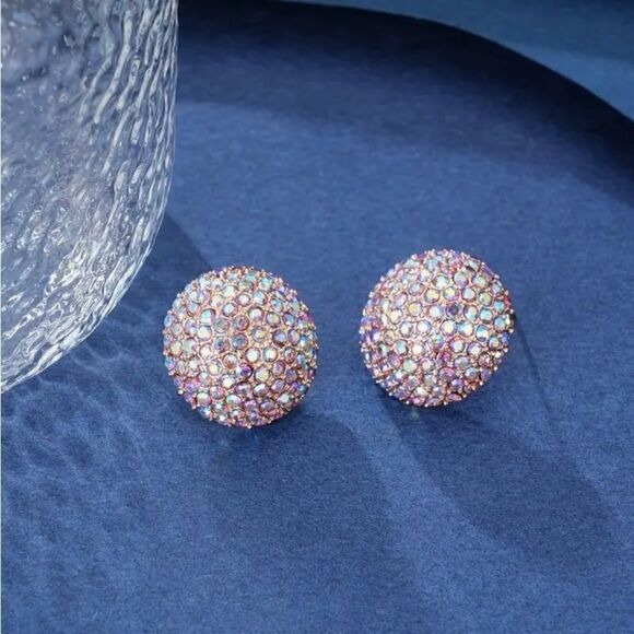 🩶 NEW Stunning Sparkling Swarovski crystal round stud earrings 🩶 - Picture 3 of 7